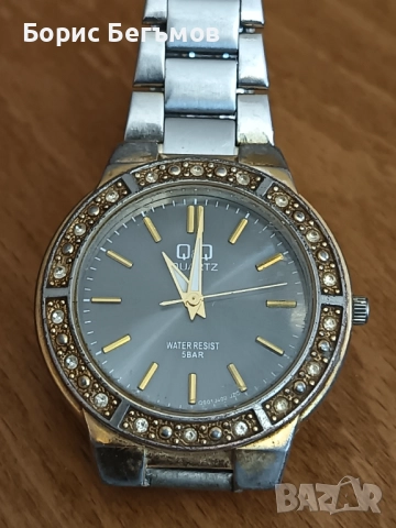 Дамски часовник Q&Q , снимка 7 - Дамски - 52745317