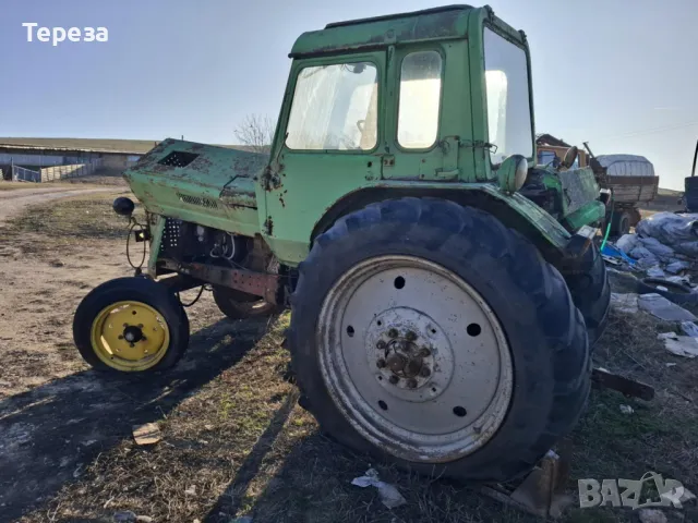 Трактор Булгар на части град Кнежа