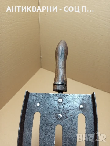 Стара Метална Поставка За Стара Ютия На Жар., снимка 7 - Антикварни и старинни предмети - 50842355