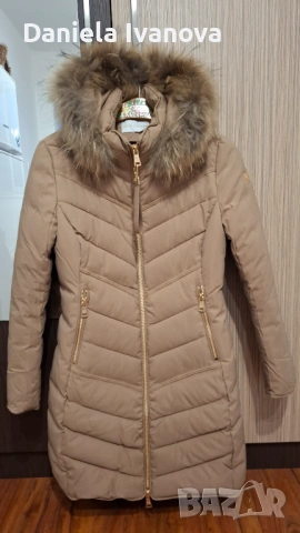 Чисто ново,дебело,топло,дамско,зимно яке + подарък: пролетно-есенно яке и шал,общо за: 65€