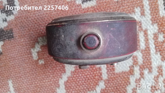 Часовник, снимка 6 - Стенни часовници - 50625811