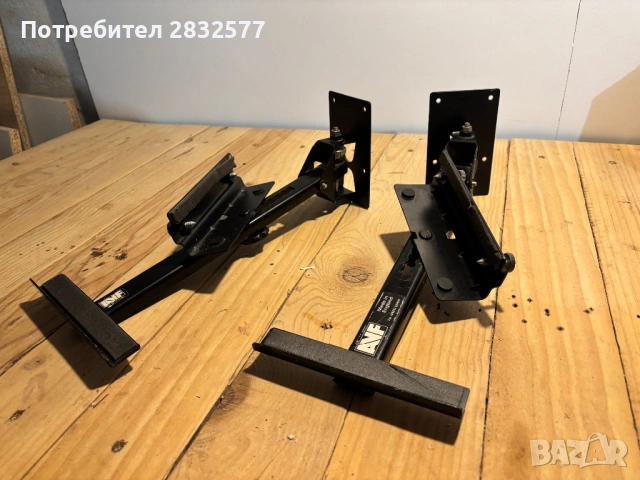 AVF стойки за тонколони 