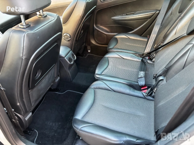 Peugeot 308 SW Facelift, снимка 8 - Автомобили и джипове - 52709210