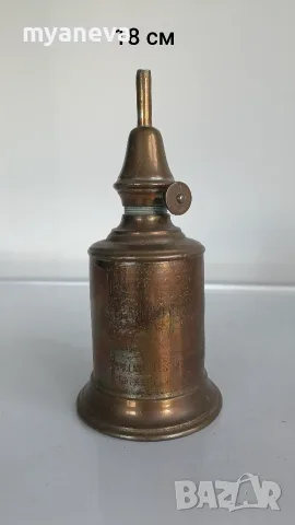 Vintage месингова ,  газена лампа , френски модел  „Pigeon“ (лампа Пижон) от  19-и век . 