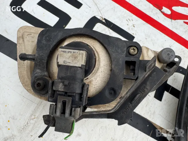 Халоген за Форд Фокус 1, Ford Focus Mk1, снимка 4 - Части - 48302983