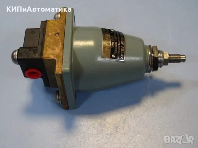 пневматично реле MOORE Products 67 100 Precision Relay G1/4, снимка 2 - Резервни части за машини - 55948607