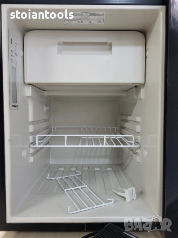 DOMETIC компресорен хладилник 12V 24V за лодка каравана кемпер бус , снимка 4 - Части - 53358746