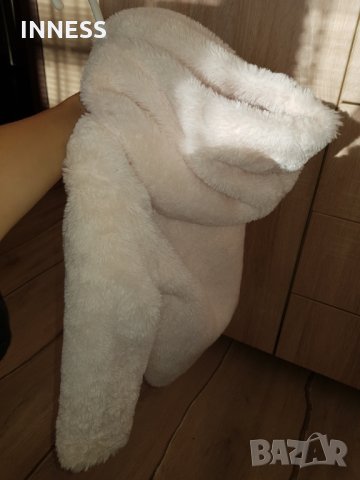 Красиво пухено палтенце , снимка 3 - Бебешки якета и елеци - 30432086