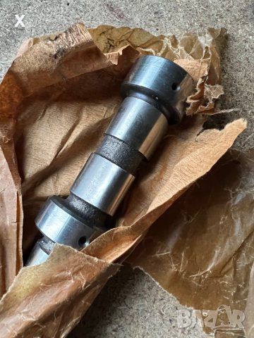 Разпределителен вал ВАЗ 21214-1006010-00 Нов Оригинален