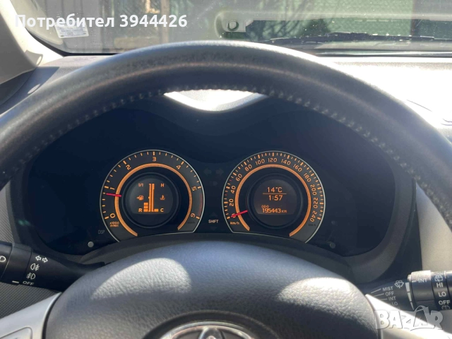Toyota Auris  2.0 D4D, снимка 4 - Автомобили и джипове - 52292276