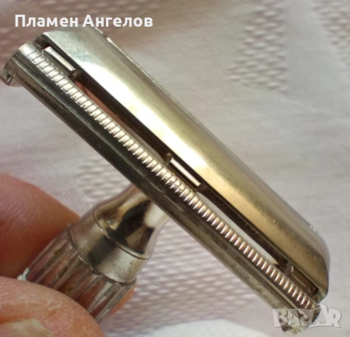 Винтидж, ретро самобръсначка - Gillette Slim Twist, снимка 8 - Други - 52770086