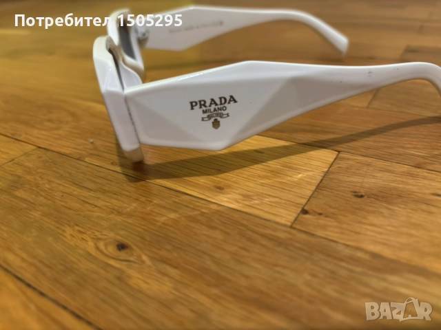 Очила Prada , снимка 4 - Слънчеви и диоптрични очила - 52064361