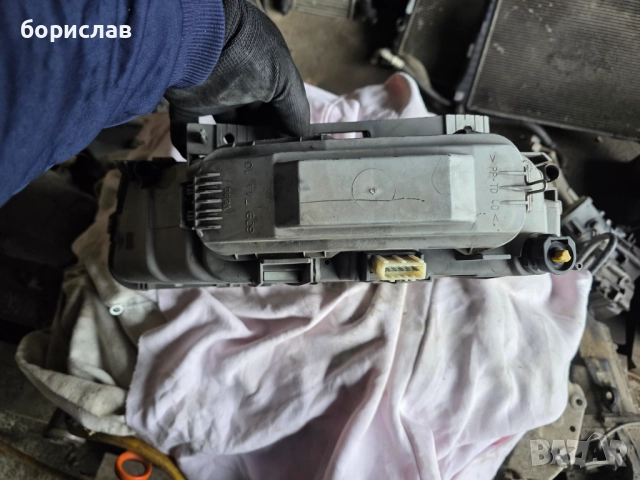 Десен фар за Ситроен Ксантия , снимка 3 - Части - 52436795