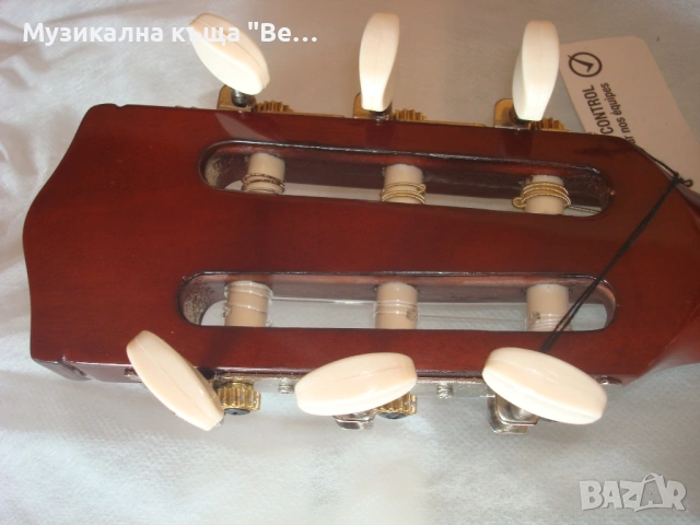 Класическа китара, Размер 1/4 с калъф, снимка 10 - Китари - 53201424