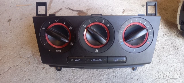 Панел климатик Mazda 3