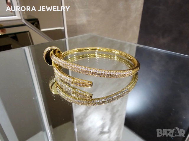 CARTIER Nail Juste un Clou Gold Large Paved Diamonds Гривна Пирон, снимка 4 - Гривни - 52843799