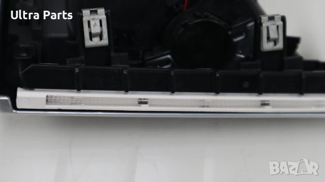 Оригиналена дясна лайстна/въздуховод табло с подсветка за BMW G01 G02 9384395, снимка 9 - Части - 50442106