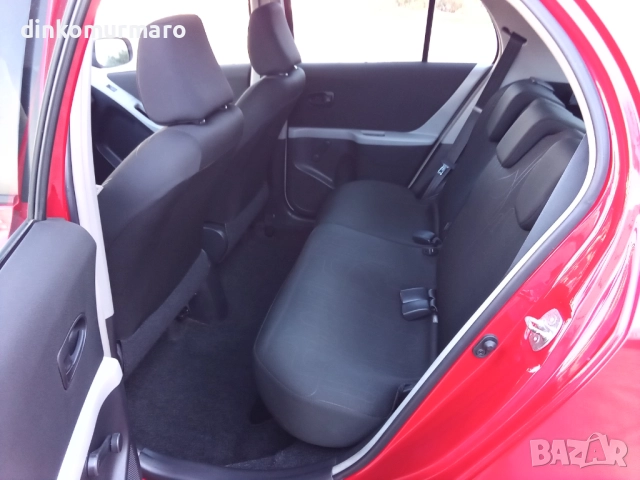 Toyota Yaris 1.4D4D-90kc. 6ck. FACELIFT, снимка 12 - Автомобили и джипове - 52642419