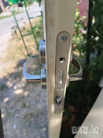  Интериорни Врати бели масивни бонус третата кафява с каса, снимка 5 - Други - 50962325