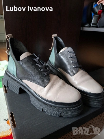 Боти с дебела подметка