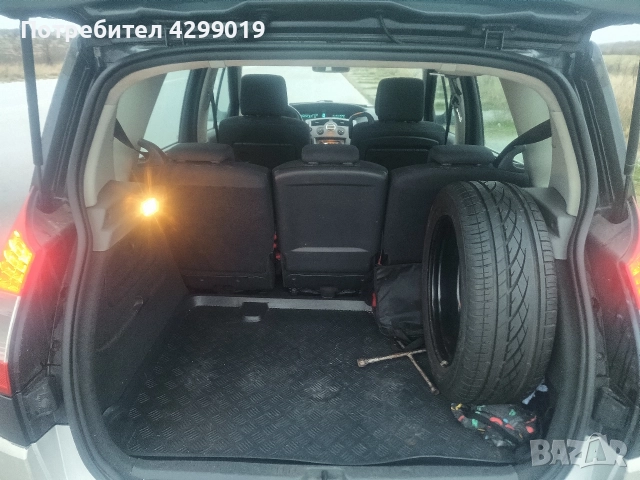 Продавам Рено Сценик 2007г!, снимка 10 - Автомобили и джипове - 52902251