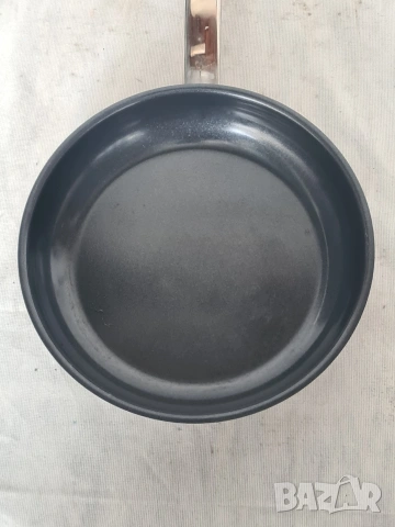 Комплект 2бр. премиум немски тигани WMF и Fissler, снимка 6 - Съдове за готвене - 53878391