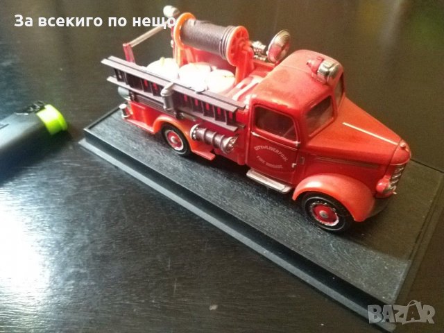 Макети на различни модели пожарни коли (Обява 1), снимка 9 - Колекции - 31589104
