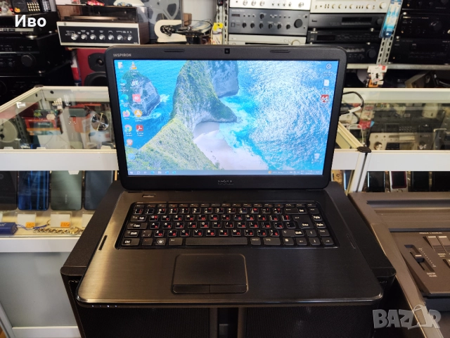 💻 15,6" лаптоп DELL Inspiron M5040 Батерията му държи. Има зарядно. Преинсталира, готов за употреба, снимка 2 - Лаптопи за дома - 52040014
