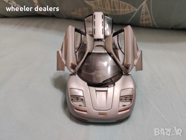 Метална количка Mclaren F1 Maisto Supercar collection 1/24, снимка 10 - Колекции - 40626653