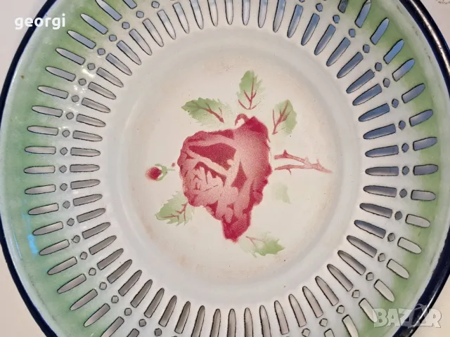 метална емайлирана фруктиера 1957г.    21/6, снимка 2 - Аксесоари за кухня - 49972306