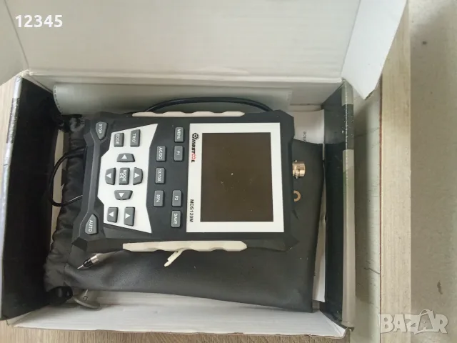 Продавам чисто нов осцилоскоп 