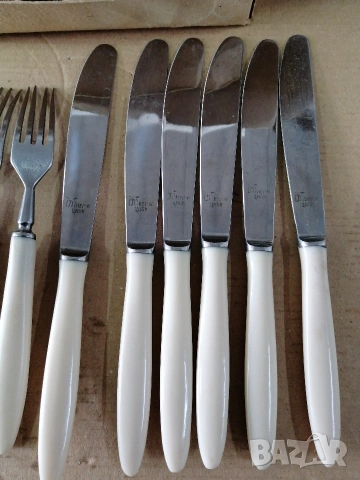 Комплект ножове и вилици от СССР , снимка 2 - Прибори за хранене, готвене и сервиране - 54362455