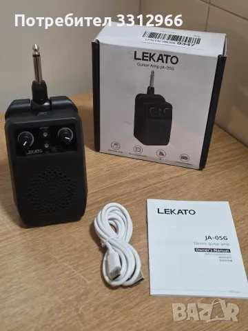 LEKATO JA-05G е компактен 5-ватов усилвател за електрическа китара с вградени ефекти
