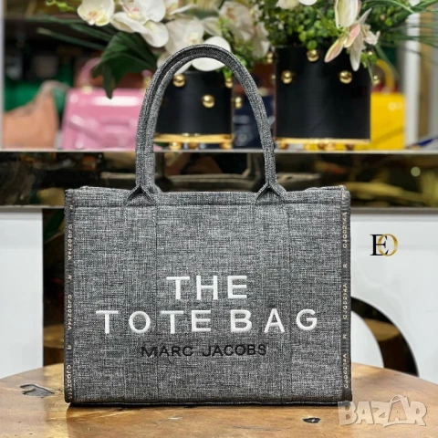 чанти 34x26см the tote bag marc jacobs , снимка 3 - Чанти - 50744751