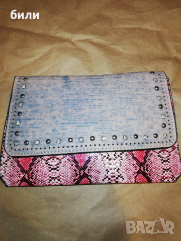 Дамска чанта 