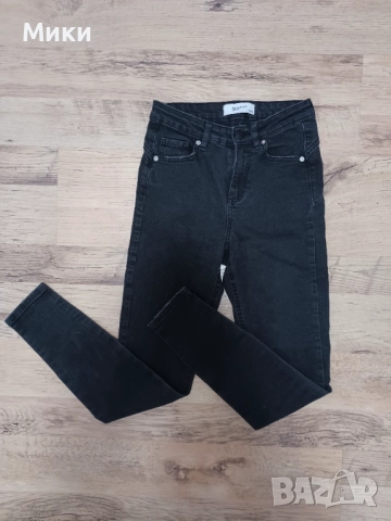 Дамски дънки Reserved, снимка 2 - Дънки - 51547205