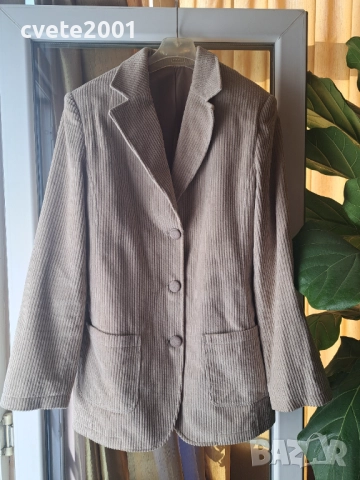 Дамски сака