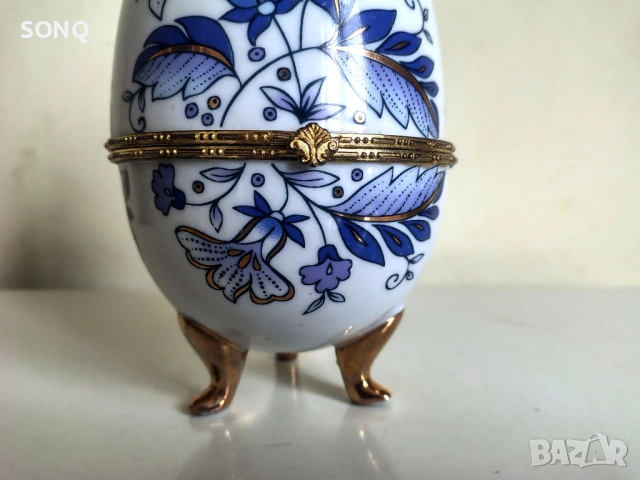 Прекрасно Порцеланово Яйце Кутия За Бижута, снимка 3 - Други - 54008155