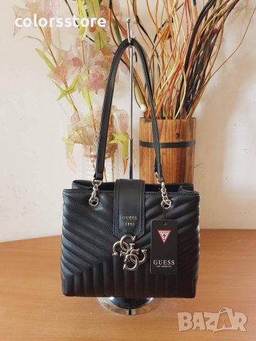 Черна чанта  Guess  код SG68, снимка 1 - Чанти - 38139167