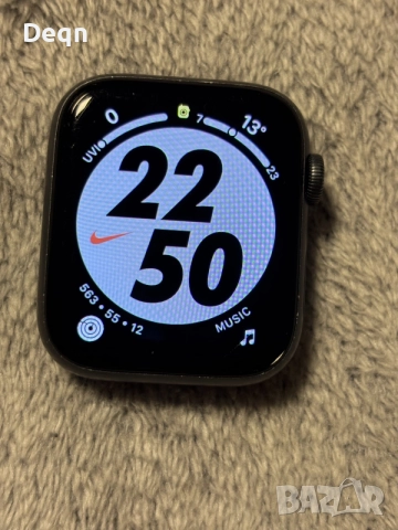 Apple watch se 1, снимка 5 - Смарт часовници - 56404886