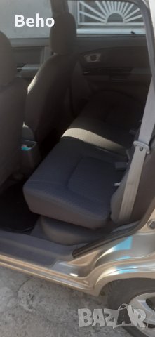 Киа каренс 2 Агу+АС, снимка 5 - Автомобили и джипове - 30319642