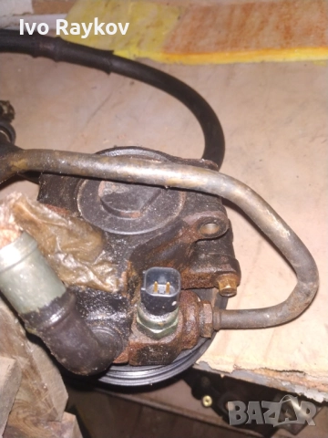 Хидравлична помпа за Ford Maverick , 2.0 petrol, снимка 4 - Части - 52536888