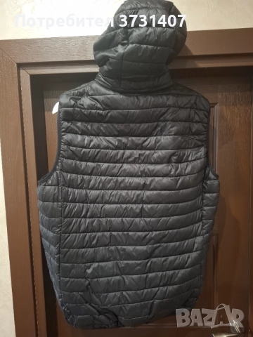 Мъжко елече с качулка 2XL, снимка 2 - Спортни дрехи, екипи - 52920666