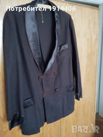 Елегантен мъжки кабинетен халат, вълна, топъл  и изящно изработен, 108/170, снимка 5 - Други - 51871017