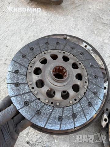 Маховик БМВ , снимка 4 - Части - 54324612