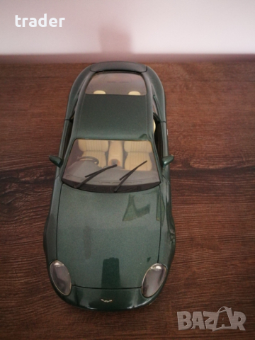 Метална количка 1:18 - Austin Martin DB7-производител  GuiLoy, Испания, снимка 4 - Други ценни предмети - 44647985