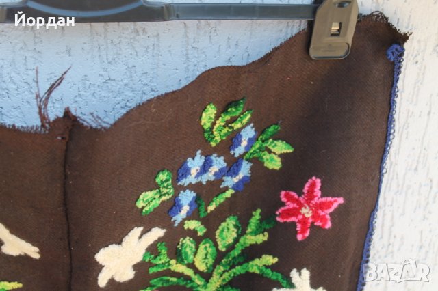 Престилка , снимка 4 - Антикварни и старинни предмети - 36918921