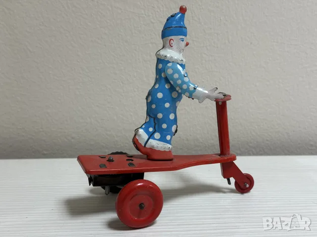 Стара ламаринена играчка клоун (Made in Hungary), снимка 4 - Колекции - 56009762