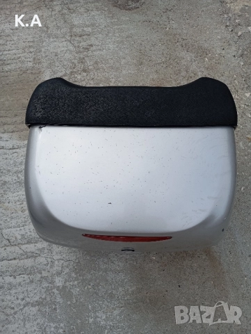 Куфар Piaggio X9