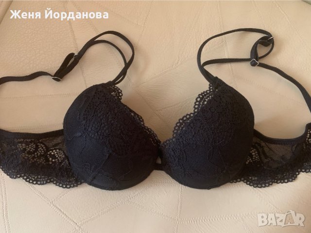 Сутиени, снимка 2 - Бельо - 36924383